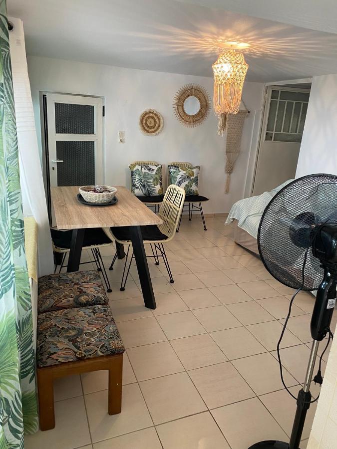 Studio Cleopatra Канали Экстерьер фото